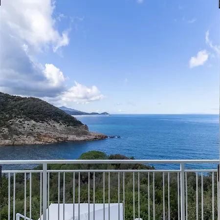 Villa Meraviglia 8, Emma Nisporto